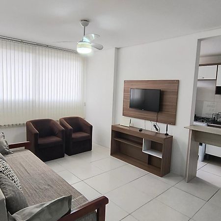 Apartamento em ótima localização Torres Exterior foto