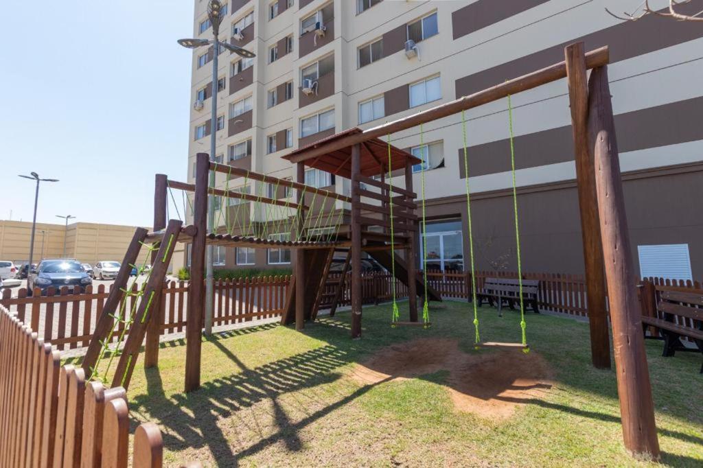 Apartamento em ótima localização Torres Exterior foto