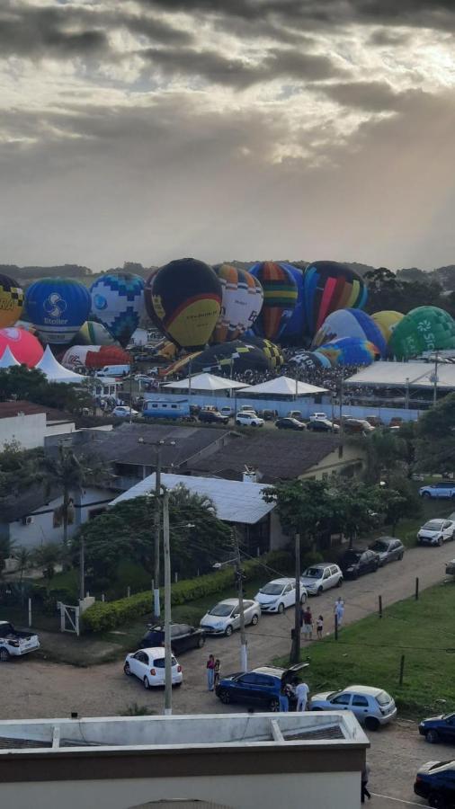 Apartamento em ótima localização Torres Exterior foto